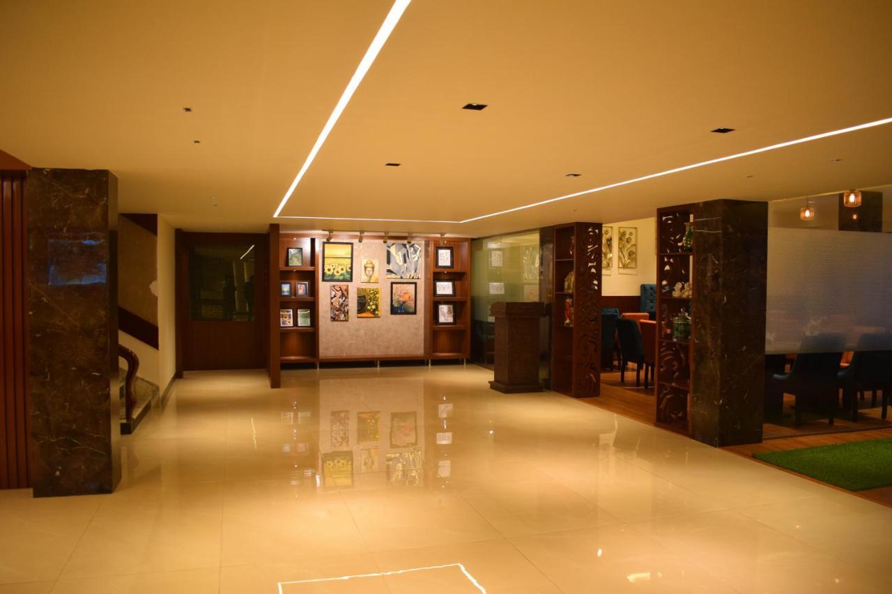 Hotel Ambica Katra Катра Екстер'єр фото
