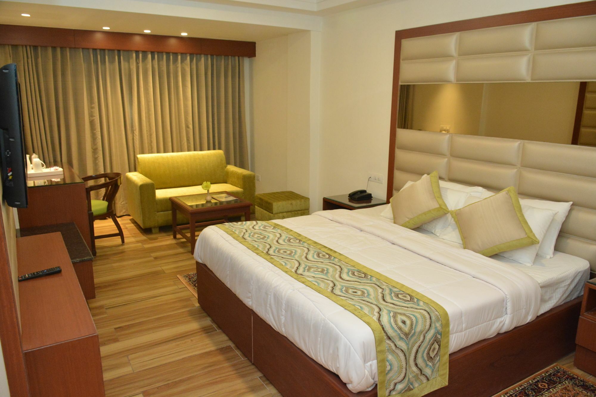 Hotel Ambica Katra Катра Екстер'єр фото