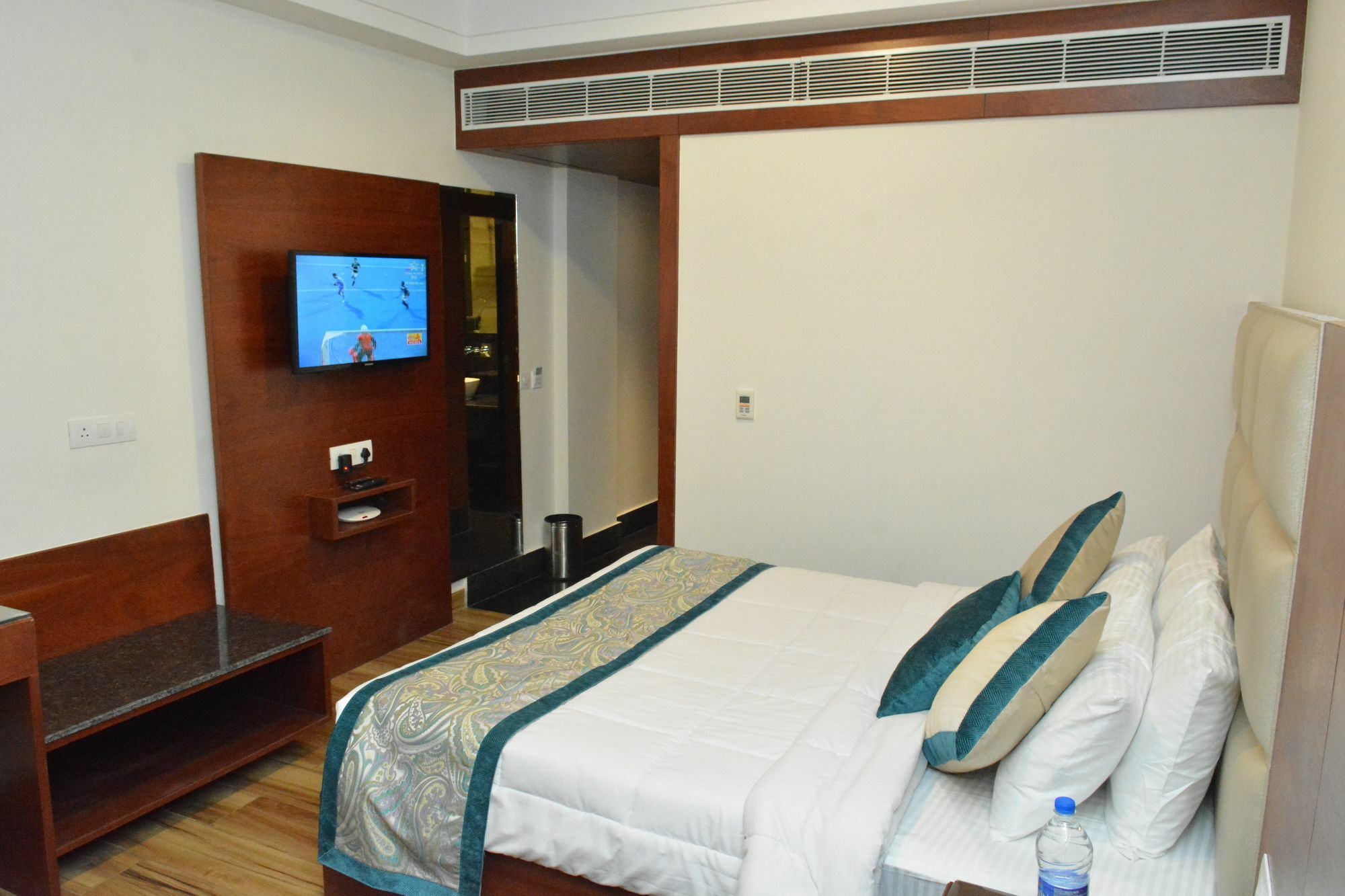 Hotel Ambica Katra Катра Екстер'єр фото