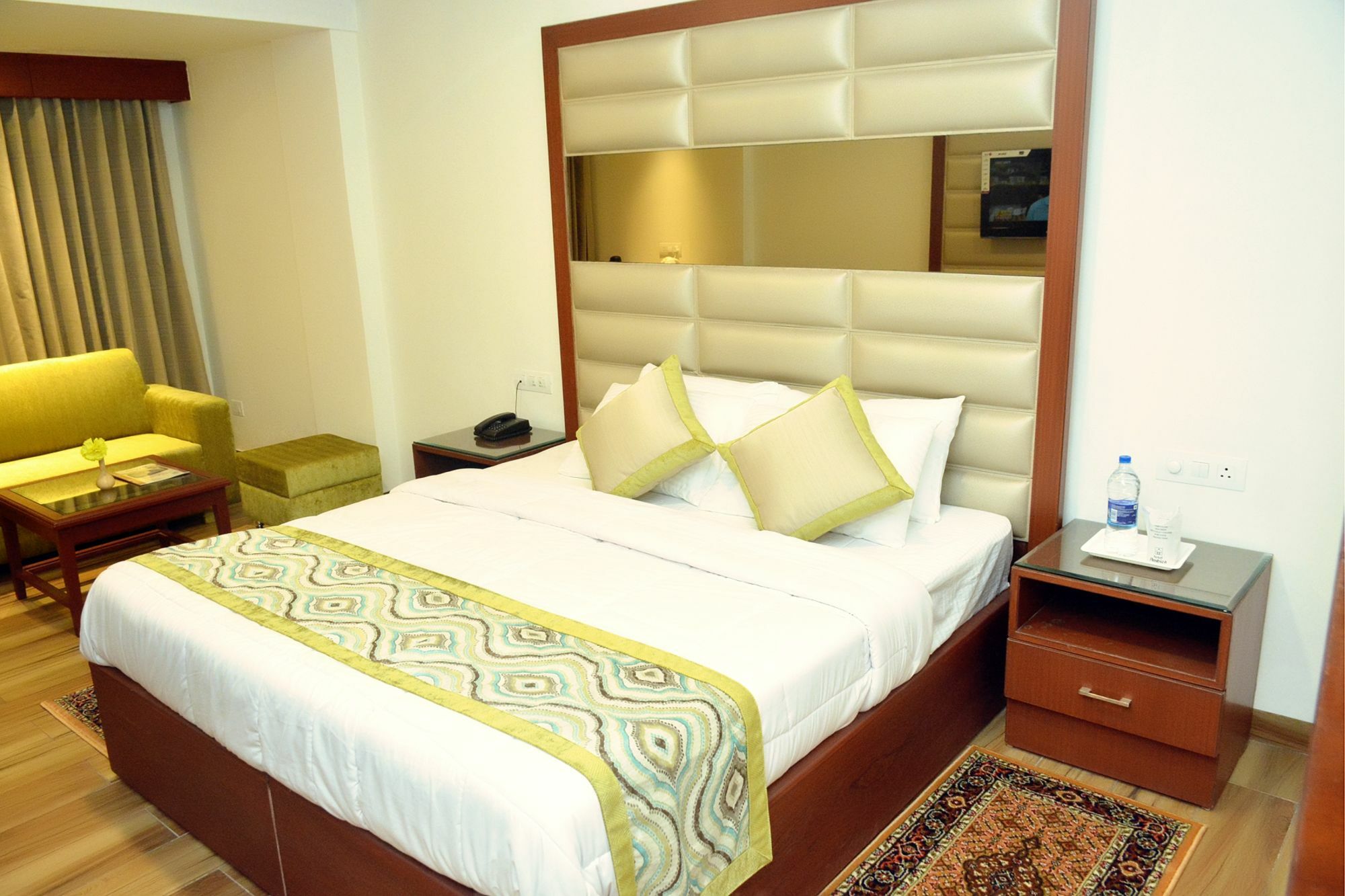 Hotel Ambica Katra Катра Екстер'єр фото